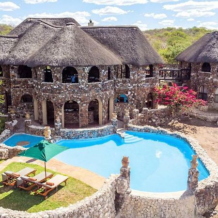 Eagle Tented Lodge & Spa Okaukuejo Zewnętrze zdjęcie