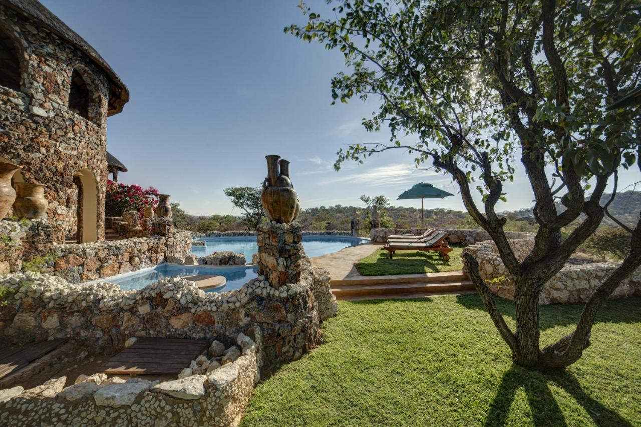 Eagle Tented Lodge & Spa Okaukuejo Zewnętrze zdjęcie