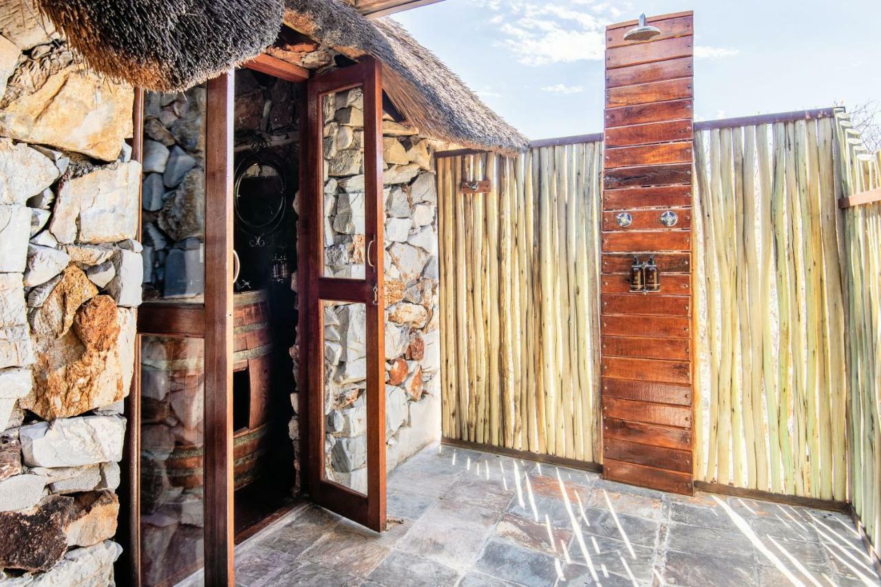 Eagle Tented Lodge & Spa Okaukuejo Zewnętrze zdjęcie